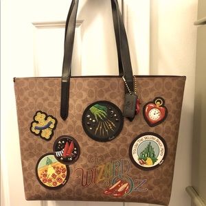 Coach Wizard of Oz Highline Tote Bag NWOT Tan Black w Patches